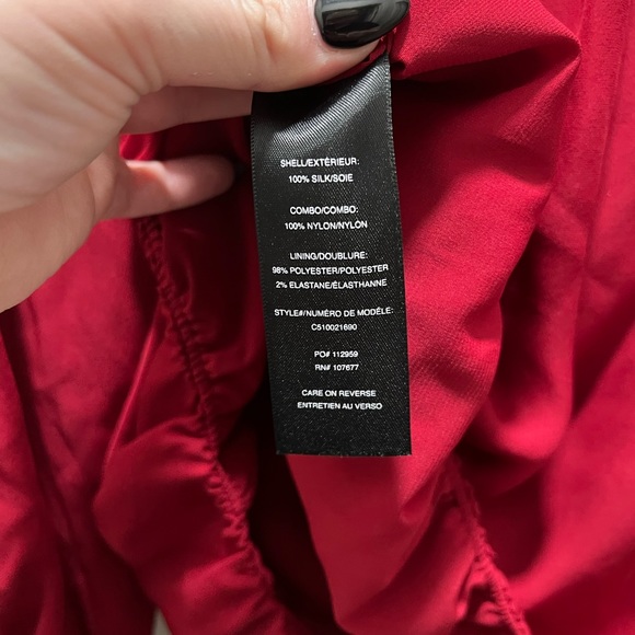 Alice + Olivia Red Silk with Black Lace Top - Picture 4 of 7